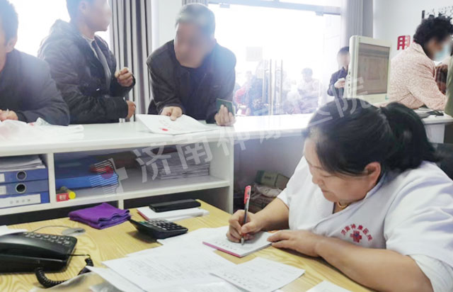 【神康动态】起步区残联联合我院开展为精神残疾人免费发药活动
