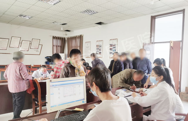 【神康动态】起步区残联联合我院开展为精神残疾人免费发药活动